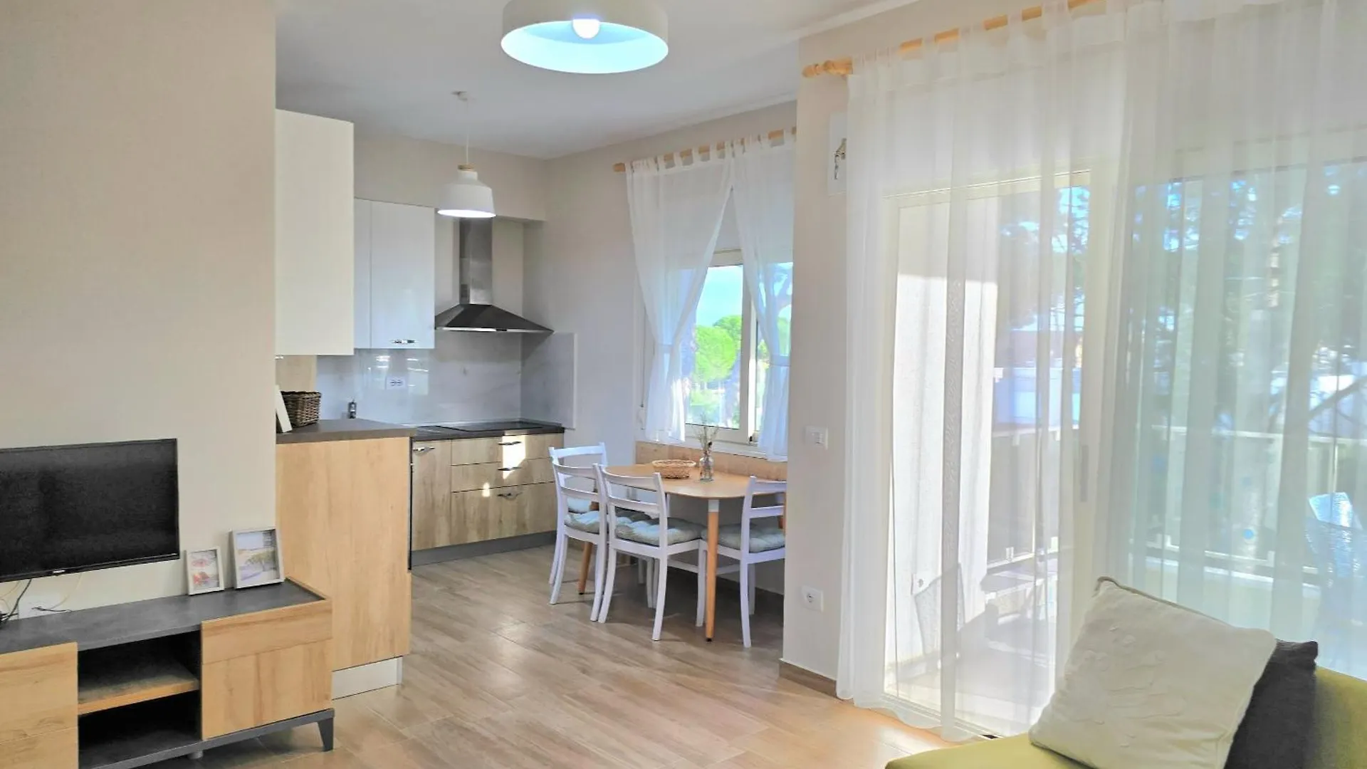 Sunny Beach Apartments 145 Plazhi San Pietro Albania